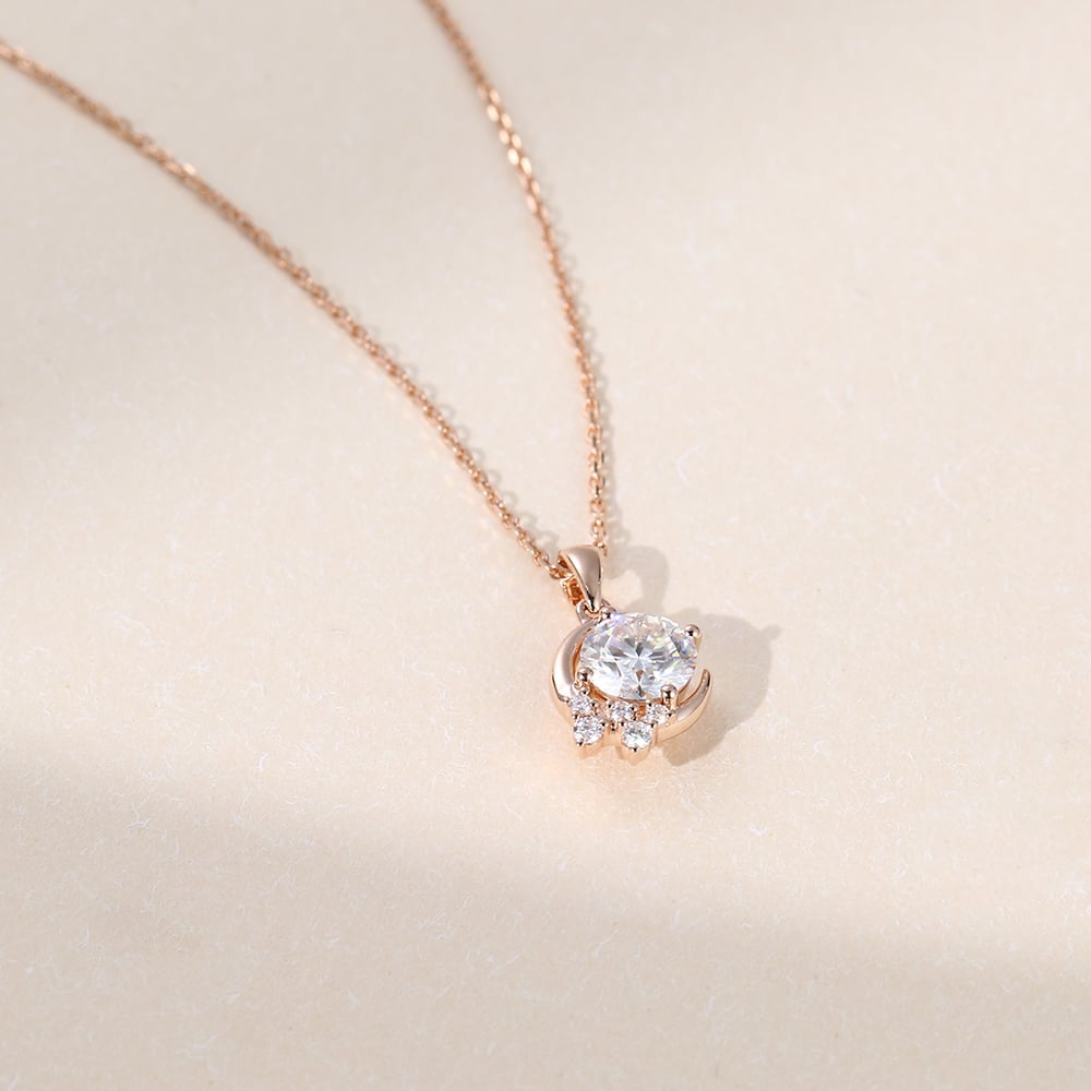 1.10 CT Round Moissanite Diamond Cluster Pendant Necklace in Solid Gold 3