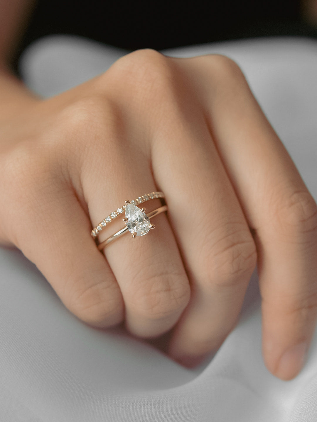 Stunning 1 CT Pear Moissanite Engagement Ring With Solitaire Design 8