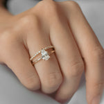 Stunning 1 CT Pear Moissanite Engagement Ring With Solitaire Design 8