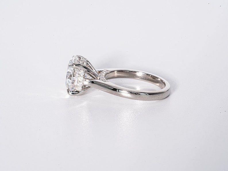 Stunning 2.25 CT Round Moissanite Engagement Ring with Hidden Halo Design 3