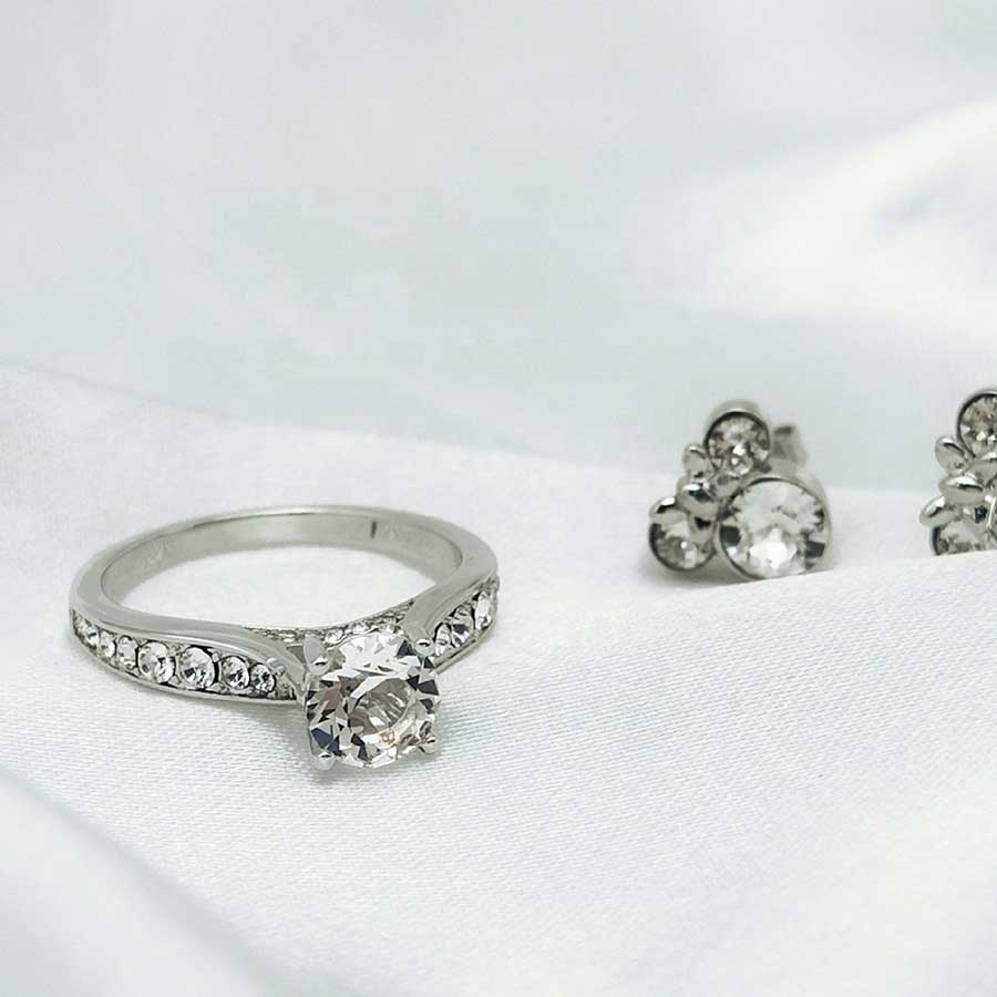 Round Cut Channel Setting Cubic Zirconia in 925 Sterling Silver Ring 8