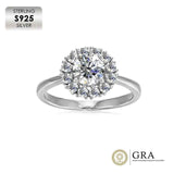 Round Cut Halo Style Cubic Zirconia in 925 Sterling Silver Ring 3