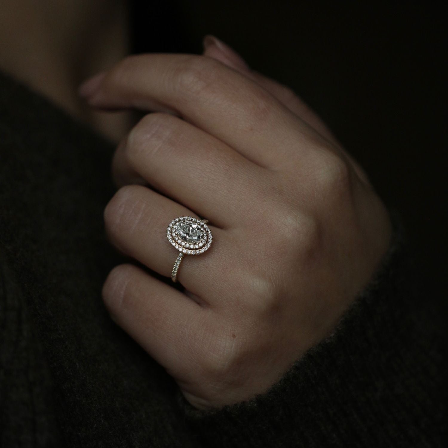 0.95 CT Oval Double Halo CVD F/VS2 Diamond Engagement Ring 2