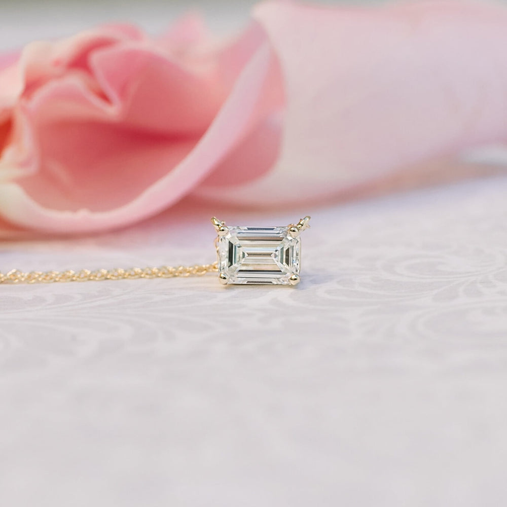 
                  
                    0.70 CT East-West Emerald Cut Moissanite Necklace With Solitaire Style
                  
                