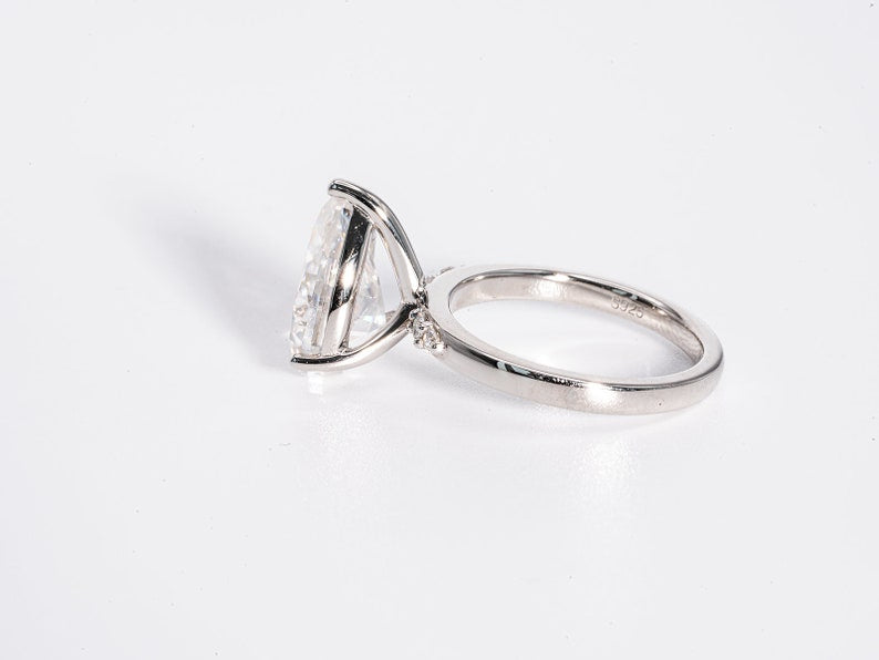 Stunning 3.0 CT Pear Cut Moissanite Engagement Ring with Pave Design 3