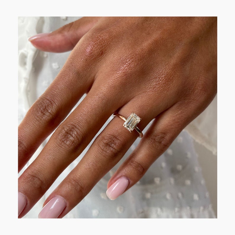 Classic 1.0 CT Emerald Moissanite Engagement Ring with Hidden Halo Design 5