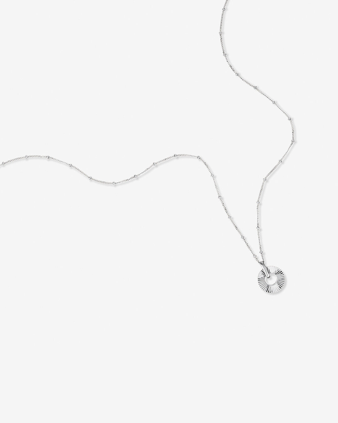 Round Cut Cubic Zirconia in 925 Sterling Silver Necklace 2