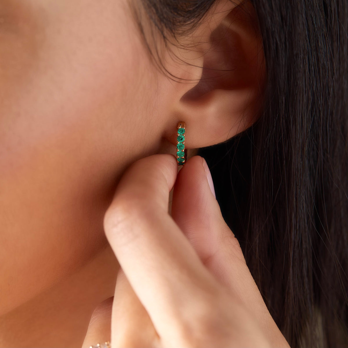 0.54 TCW Round Emerald Lab Made Diamond-May Birthstone Hoop Earrings 6