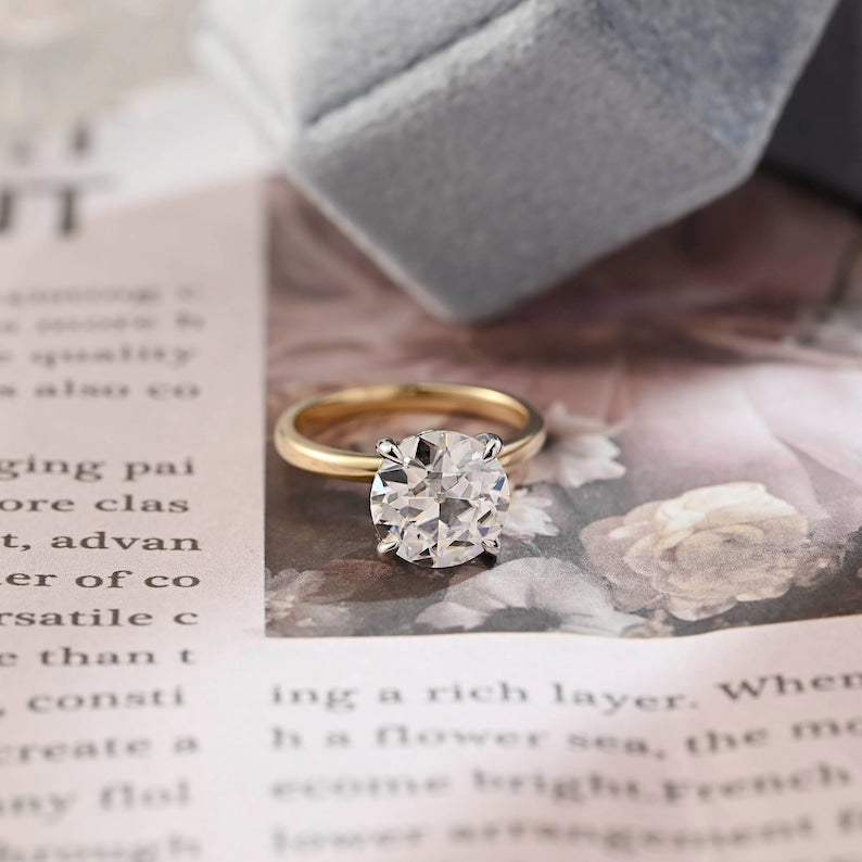 Stunning 3.0 CT Round Moissanite Engagement Ring with Hidden Halo Design 1