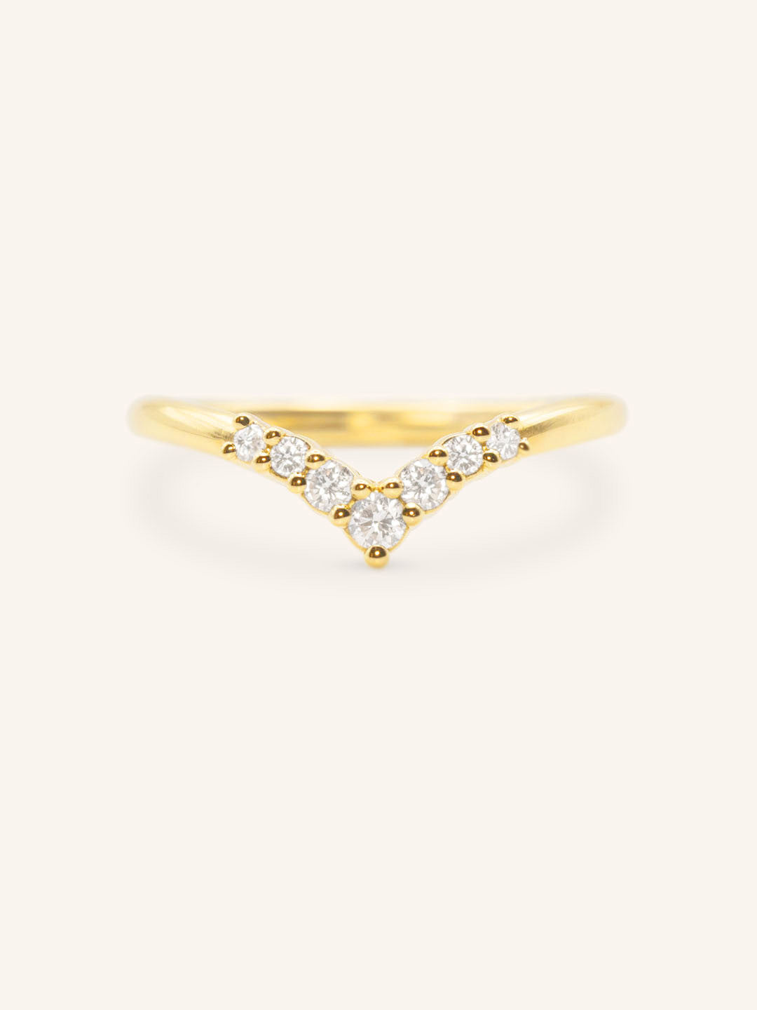 Stunning 0.2 TCW Round Moissanite Stones  Curved Wedding Bands 1