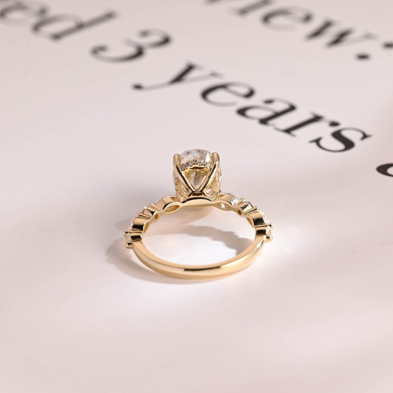 Stunning 1.0 - 2.0 CT Oval Moissanite Engagement Ring with Pave & Hidden Halo Design 10