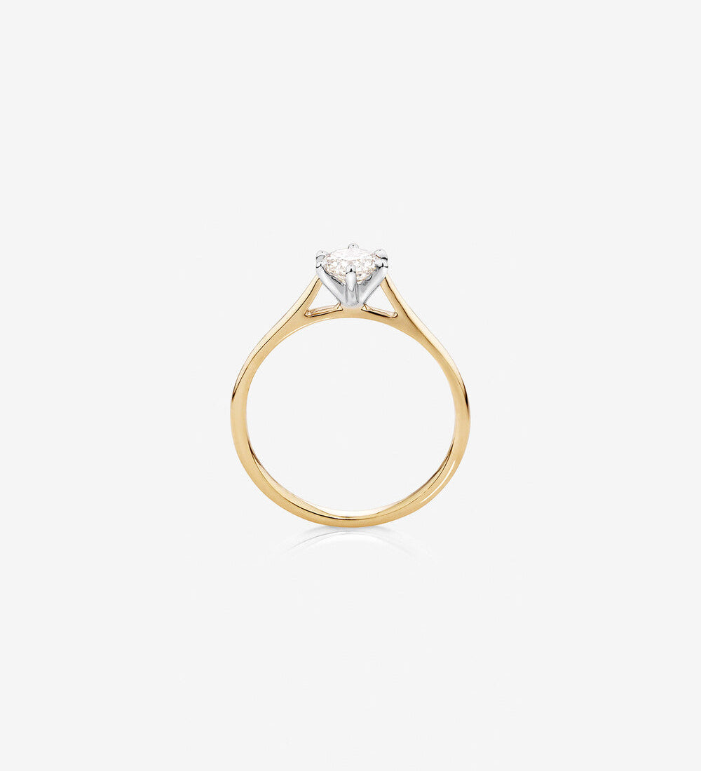 Stunning 0.50 CT Round Moissanite Engagement Ring In Solitaire Design 2