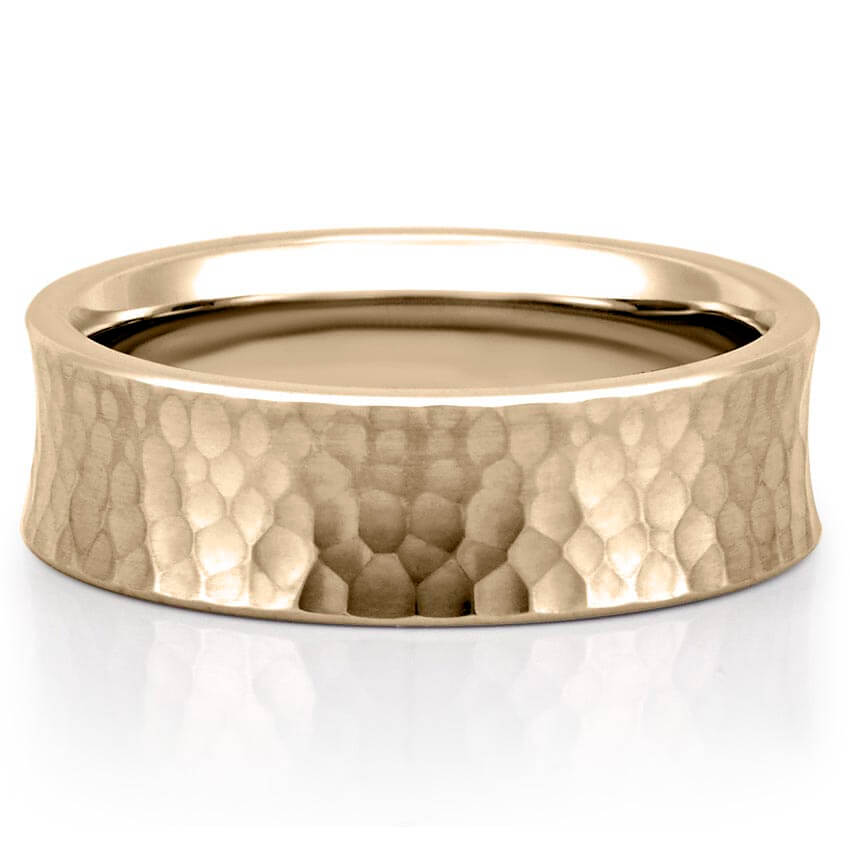 Classic Hammered Wedding Band for Men's in Solid Gold 1