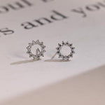 0.50 TCW Round Cut Moissanite Flower Shape Earrings in Gold 1