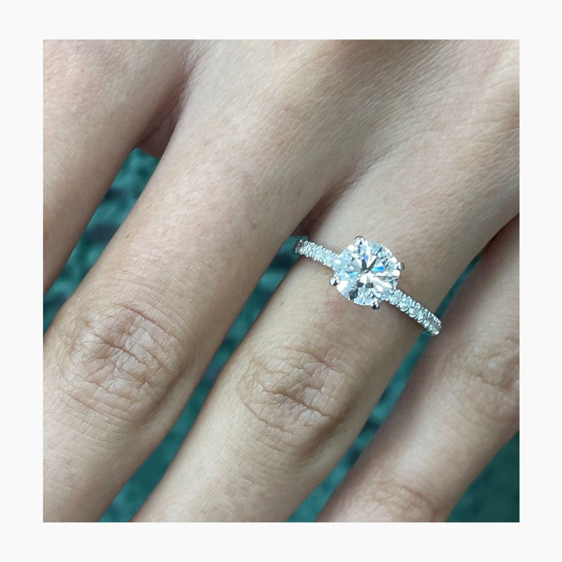 Stunning 1.0 CT Round Shape Moissanite Engagement Ring with Pave Design 3