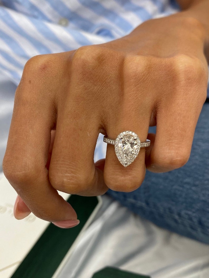 Stunning 1.75 CT Pear Moissanite Engagement Ring with Halo & Pave Design 4