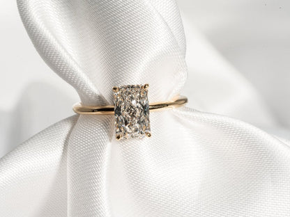 Stunning 1.70 CT Radiant Moissanite Engagement Ring with Solitaire Design 2