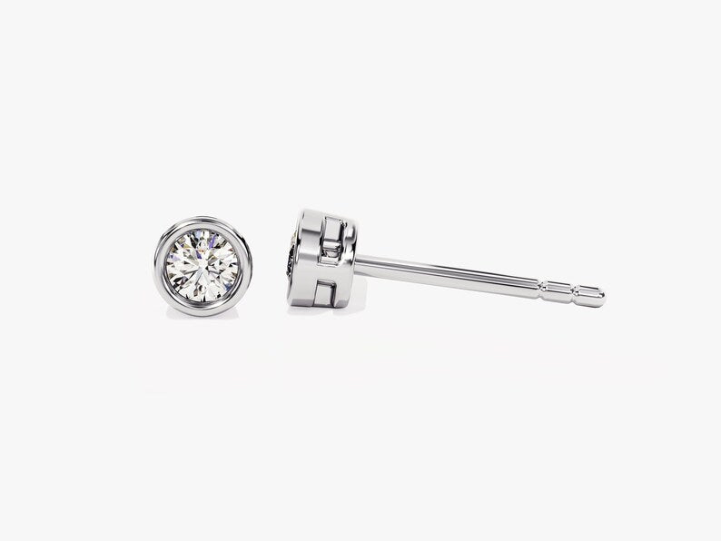0.50 TCW Round Cut Moissanite Bezel Stud Earrings in Gold 4