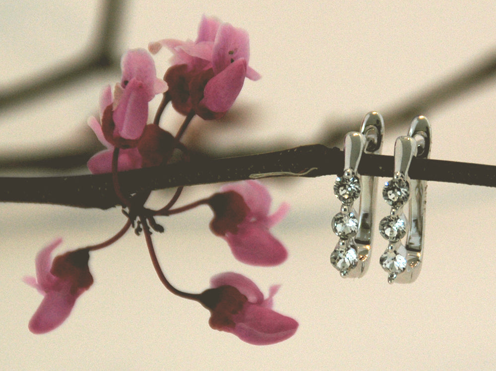 Round Cut Cubic Zirconia in 925 Sterling Silver Earrings 2