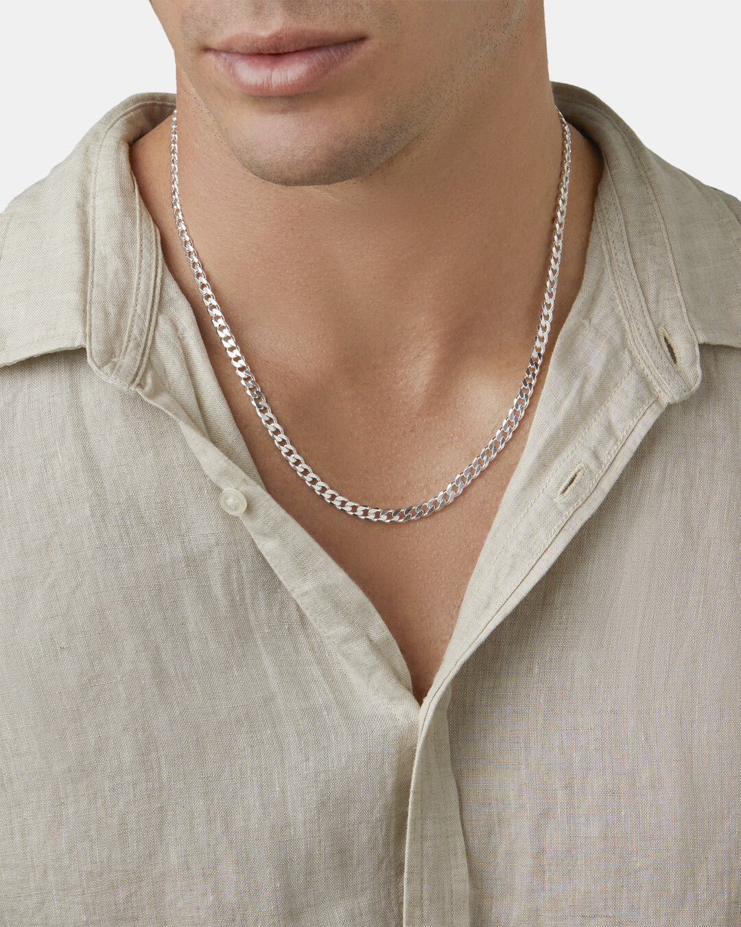 Round Cut Cubic Zirconia in 925 Sterling Silver Necklace 4