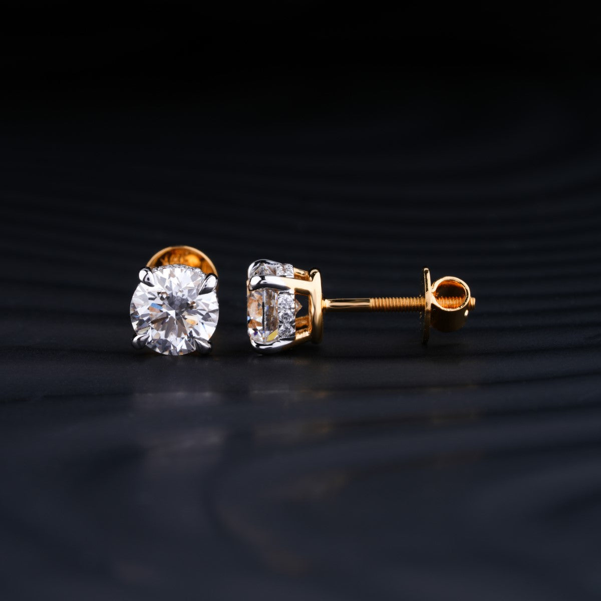 2.0 TCW Round Cut Moissanite Stud Earrings in Gold 3