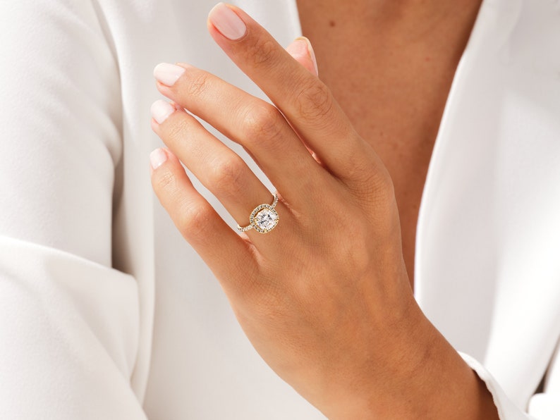Stunning 1.0-2.0 CT Cushion Moissanite Engagement Ring with Halo & Pave Design 8