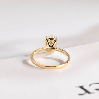 Stunning 1.0 - 2.0 CT Oval Moissanite Engagement Ring with Pave Design 3