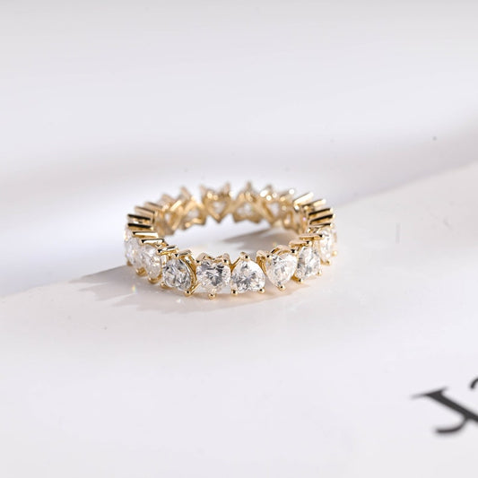 Stunning 0.5 TCW Heart Moissanite Stones Full Eternity Wedding Band 1