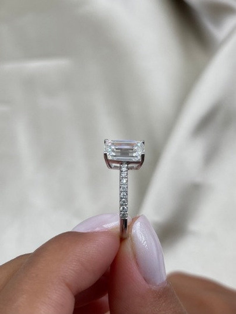 Stunning 2.0 CT Emerald Moissanite Engagement Ring with Pave Design 6