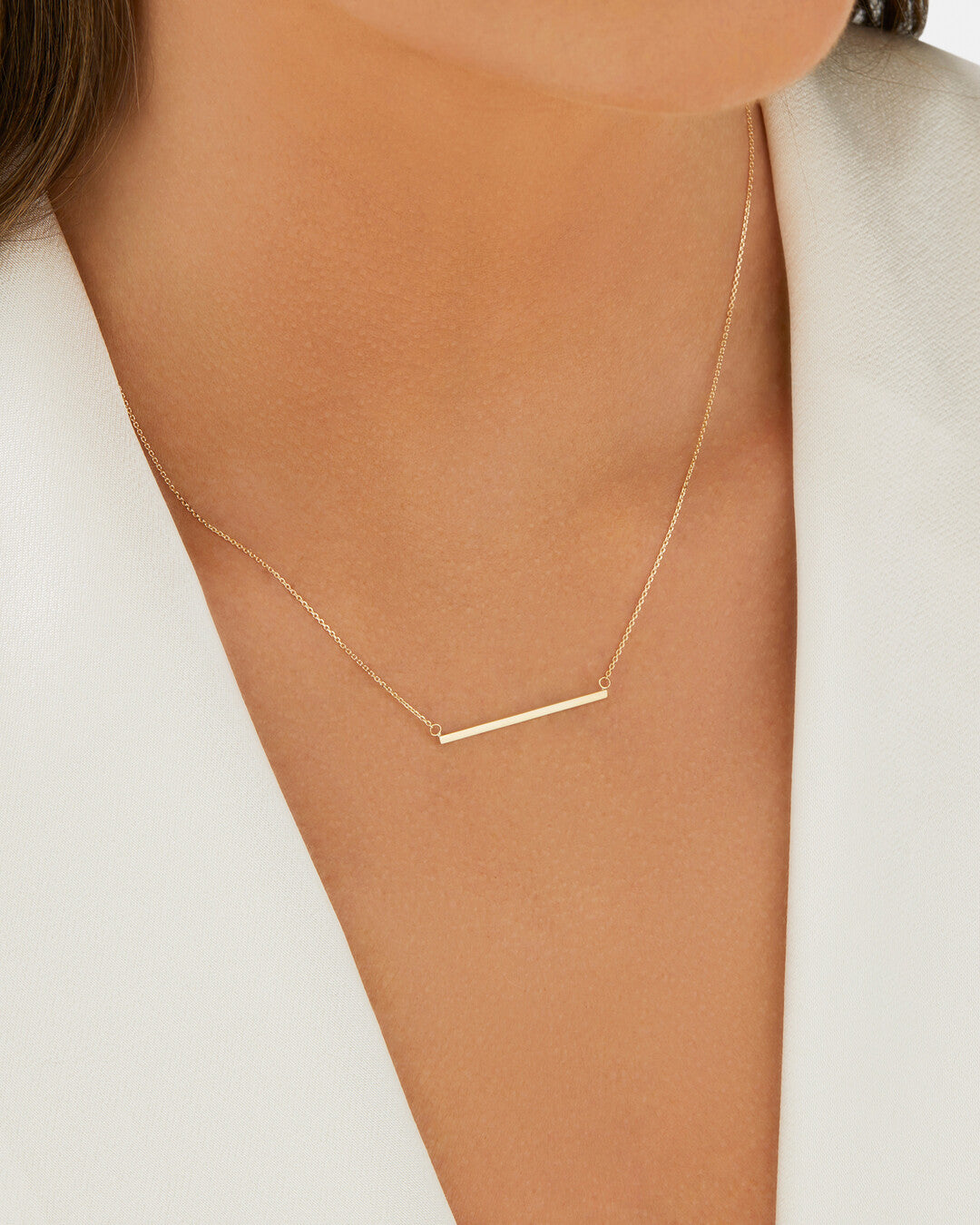 Round Cut Cubic Zirconia in 925 Sterling Silver Necklace 4