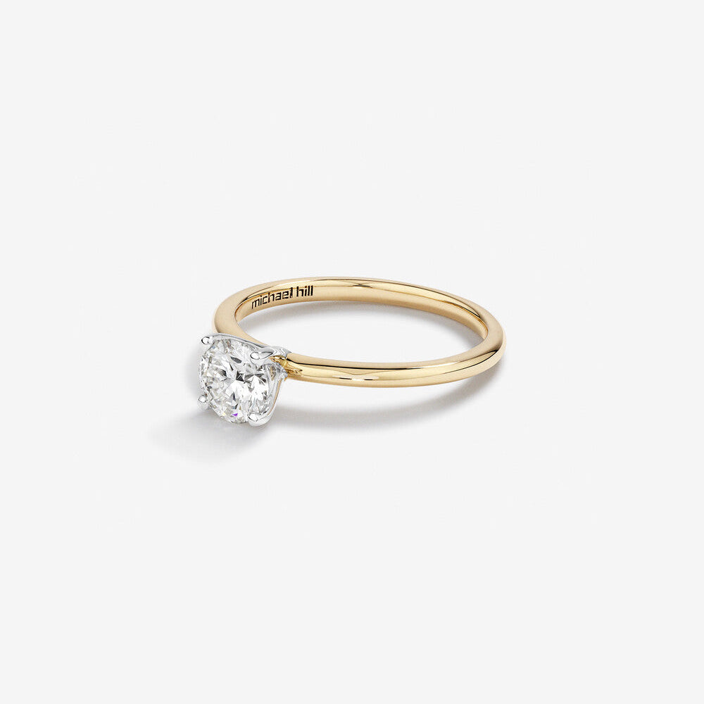 Stunning 0.70 CT Round Moissanite Engagement Ring Solitaire Design 2