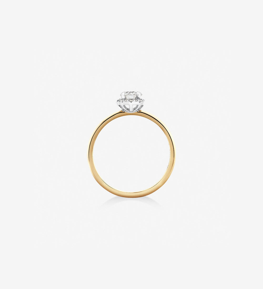 Stunning 0.5 CT Round Moissanite Engagement Ring In Halo Design 2