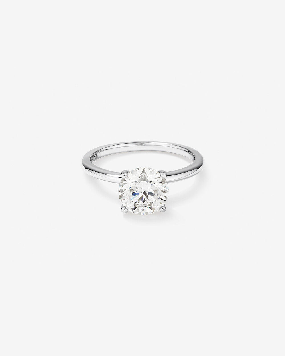 Stunning 2.0 CT Round Moissanite Solitaire Design Engagement Ring 1