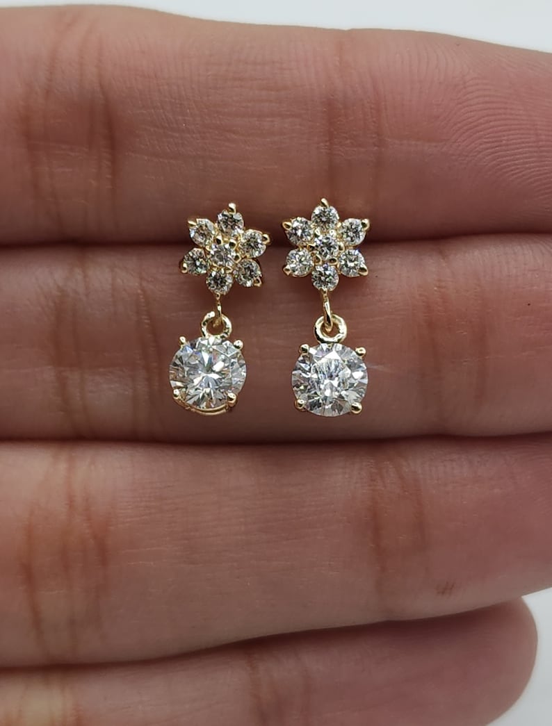 0.28 CT Round Cut Dangle Moissanite Earrings