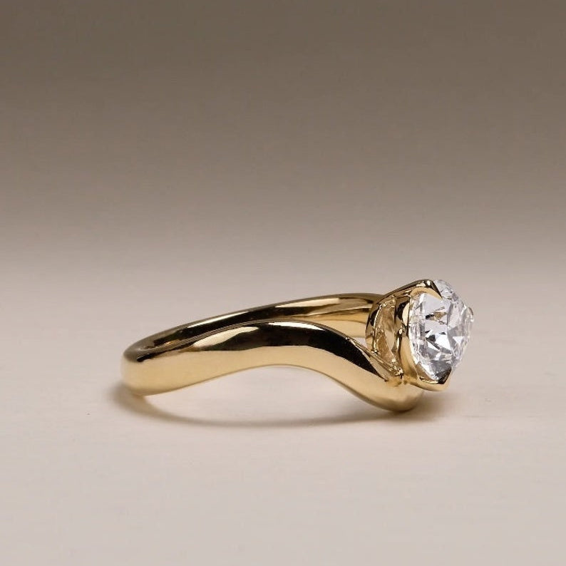 0.50 CT Pear Cut  Solitaire Moissanite Engagement Ring 2