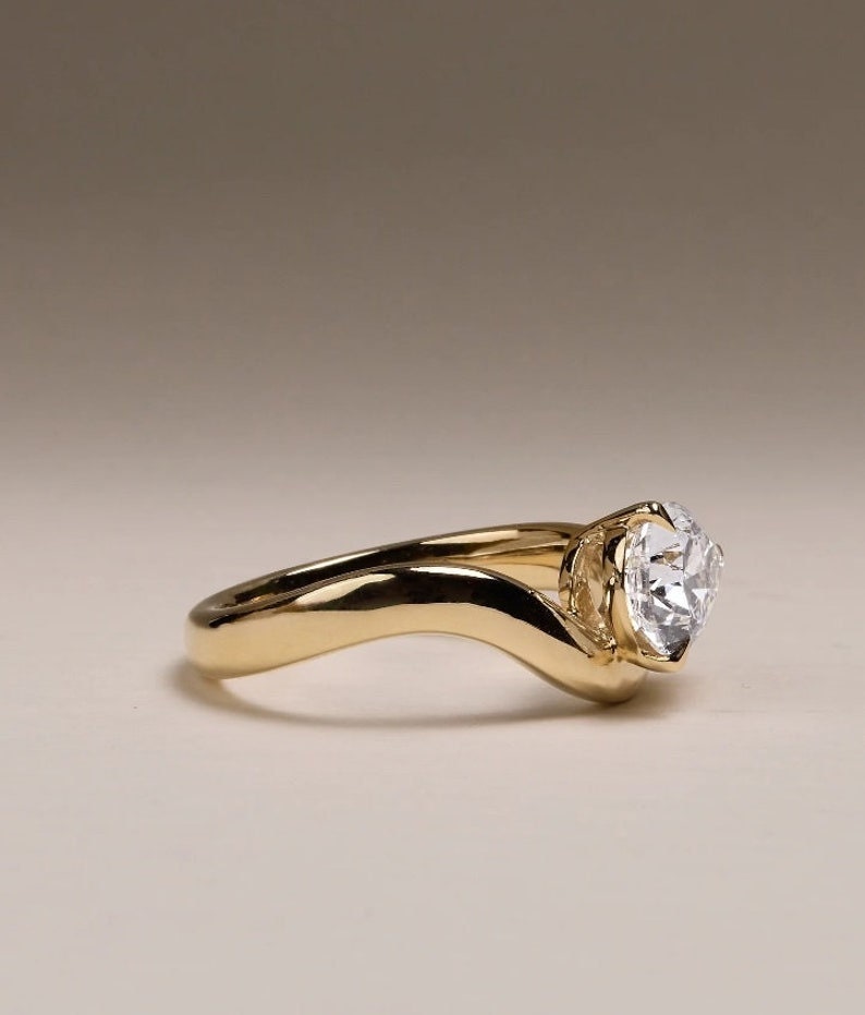 0.50 CT Pear Cut  Solitaire Moissanite Engagement Ring 2