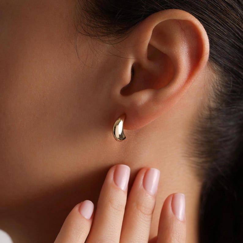 Tear Drop Stud Earrings