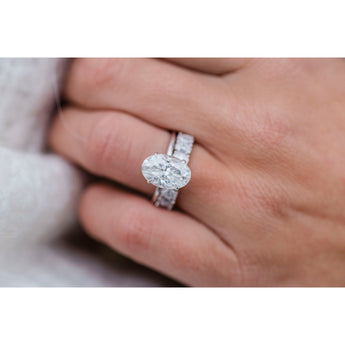 4.0 CT Oval Solitaire Moissanite Engagement Ring 7