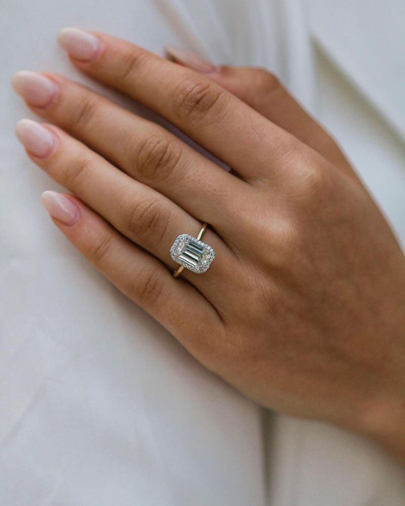 3.0 CT Emerald Halo Moissanite Engagement Ring 1