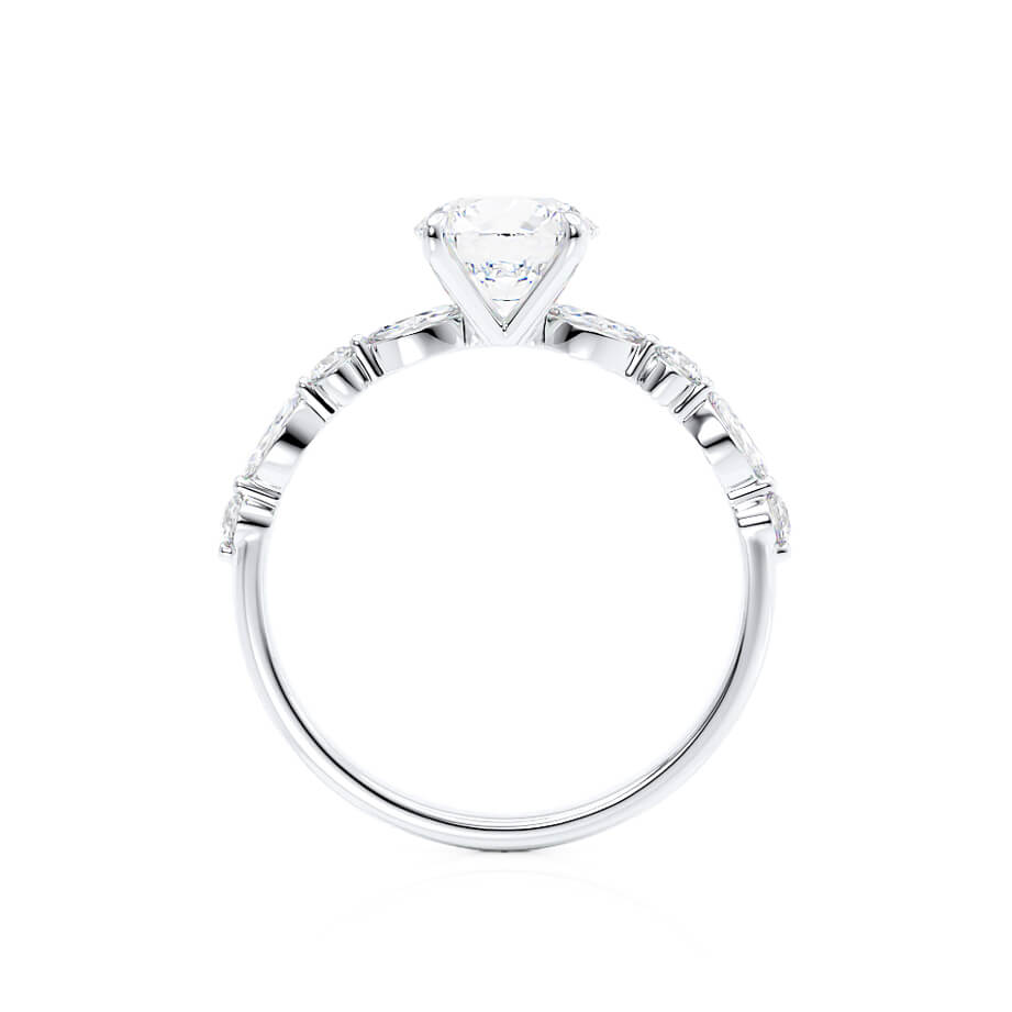 
                  
                    0.90 CT Oval Shaped Solitaire Moissanite Engagement Ring 5
                  
                