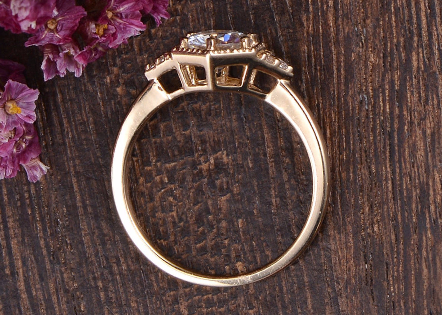 
                  
                    1.60 CT Round Cut Vintage Art Deco Moissanite Engagement Ring 7
                  
                