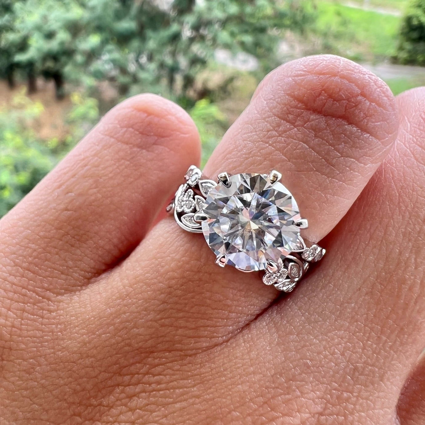 
                  
                    4.11 CT Round Cut Pave Moissanite Engagement Ring 14
                  
                