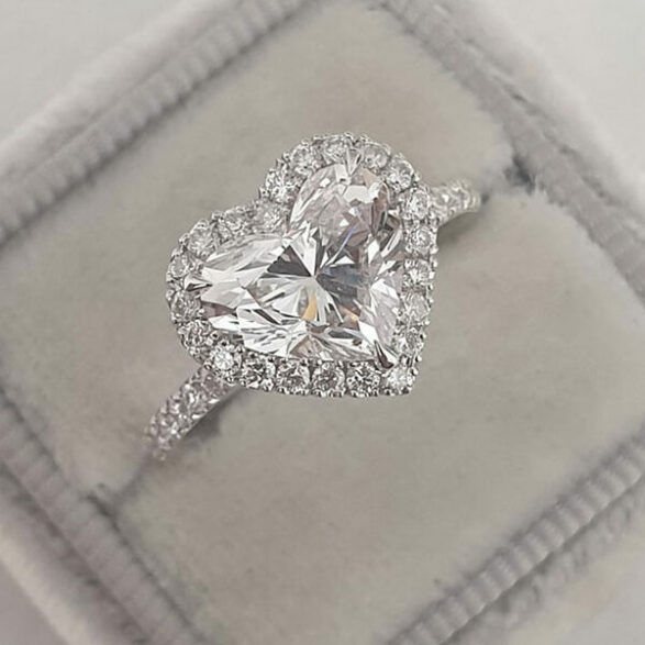 
                  
                    2.0 CT Heart Cut Halo Style Moissanite Engagement Ring 3
                  
                