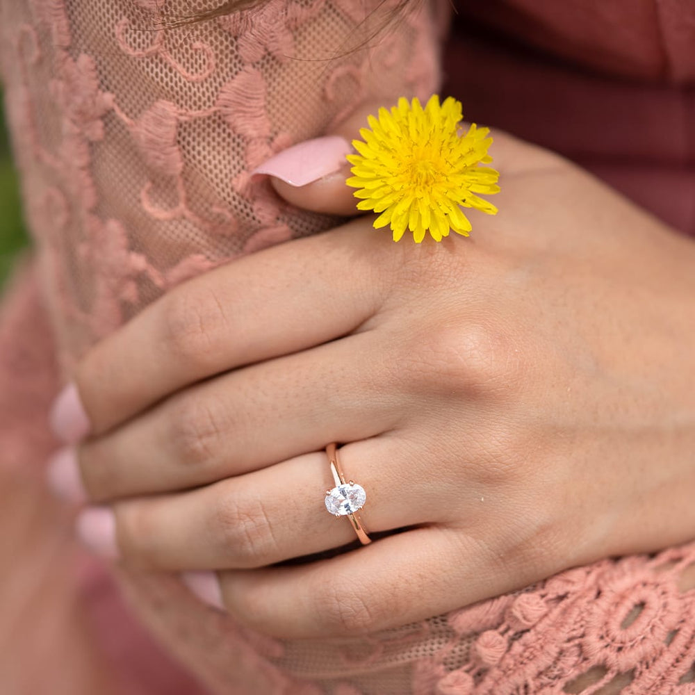 
                  
                    1.33 CT Oval Cut Solitaire Moissanite Engagement Ring 3
                  
                