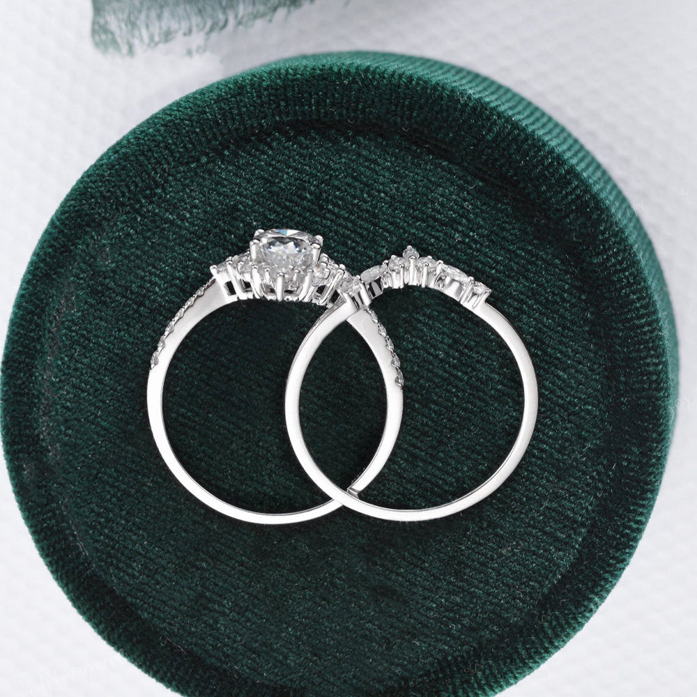 
                  
                    1.50 CT Pear Cut Cluster Art Deco Moissanite Bridal Ring Set 7
                  
                