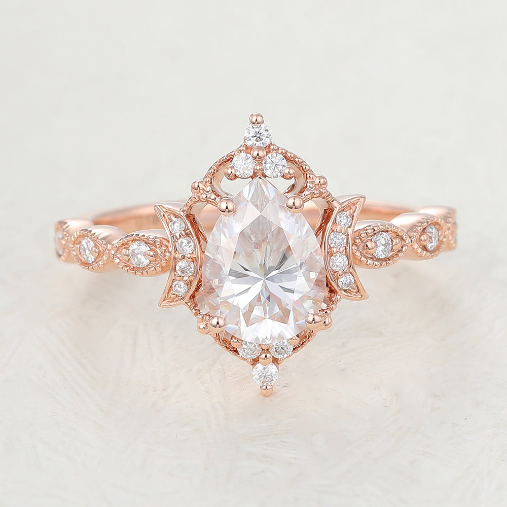 
                  
                    0.90 CT Pear Shaped Moissanite Vintage Engagement Ring 1
                  
                