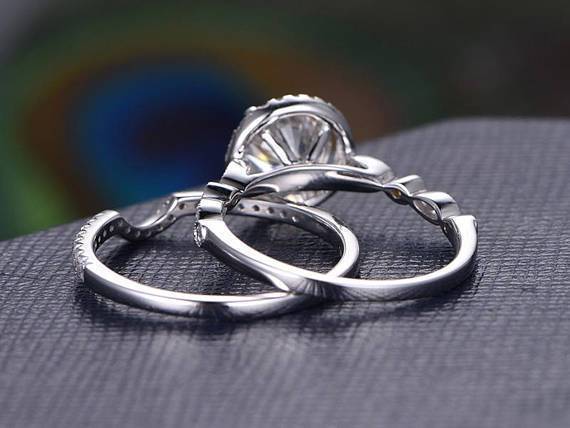 1.5 CT Round Cut Halo Pave Setting Moissanite Bridal Ring Set 2