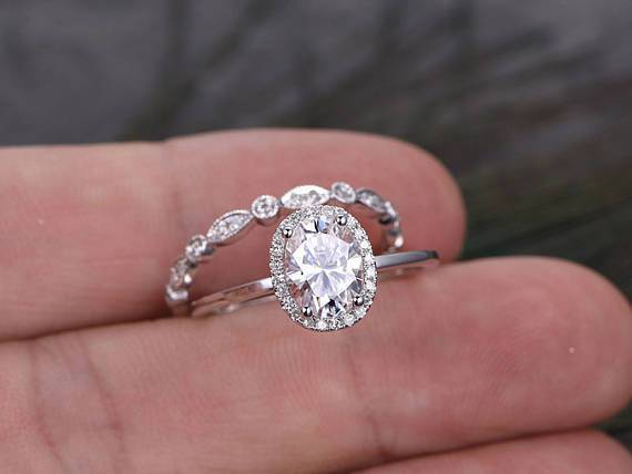 1.0 CT Oval Cut Halo Pave Moissanite Bridal Ring Set 2