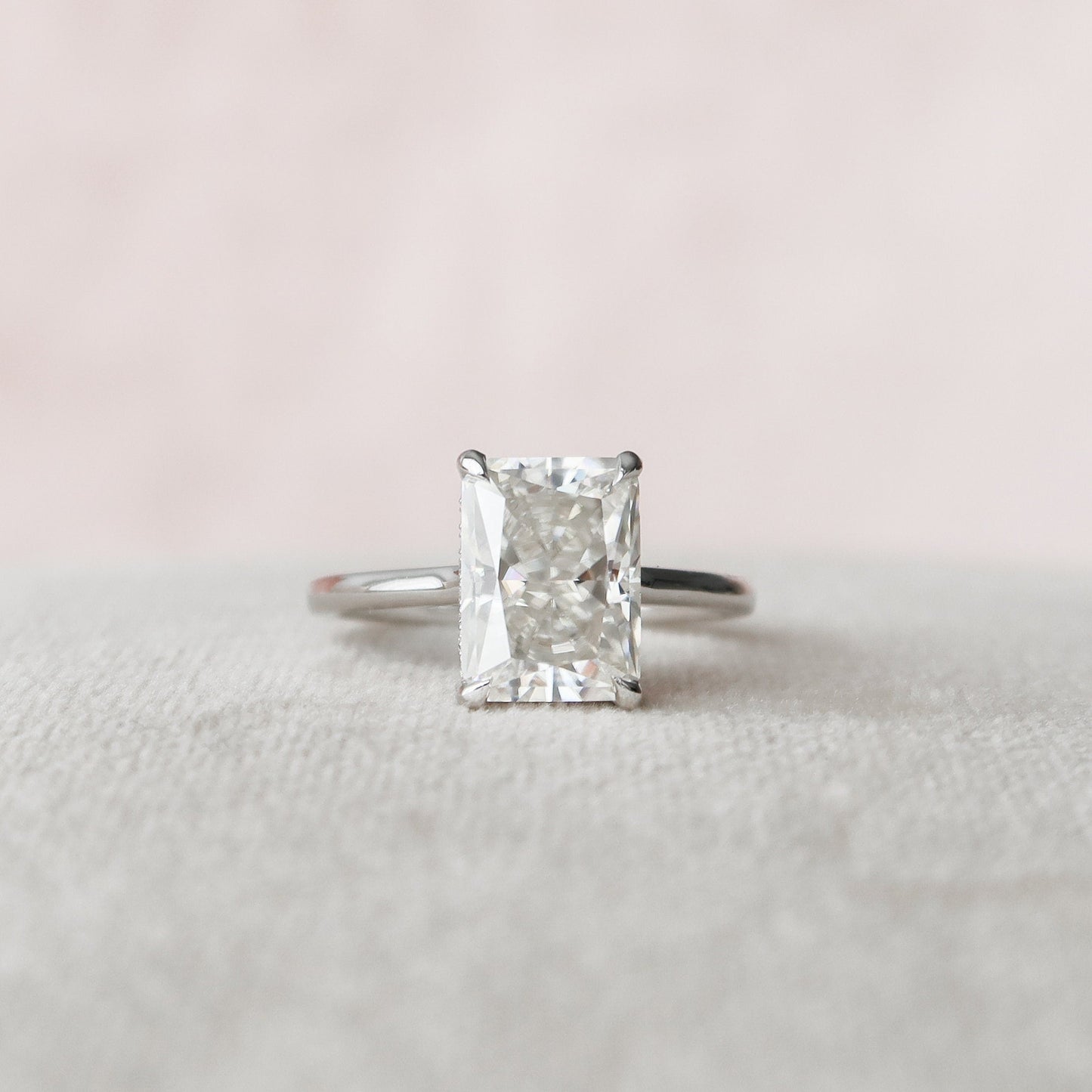 
                  
                    4.0 CT Radiant Solitaire Style Moissanite Engagement Ring
                  
                