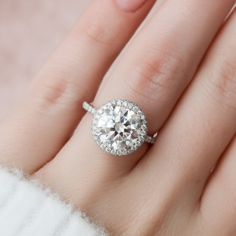 
                  
                    3.5 CT Round Halo Style Moissanite Engagement Ring 4
                  
                